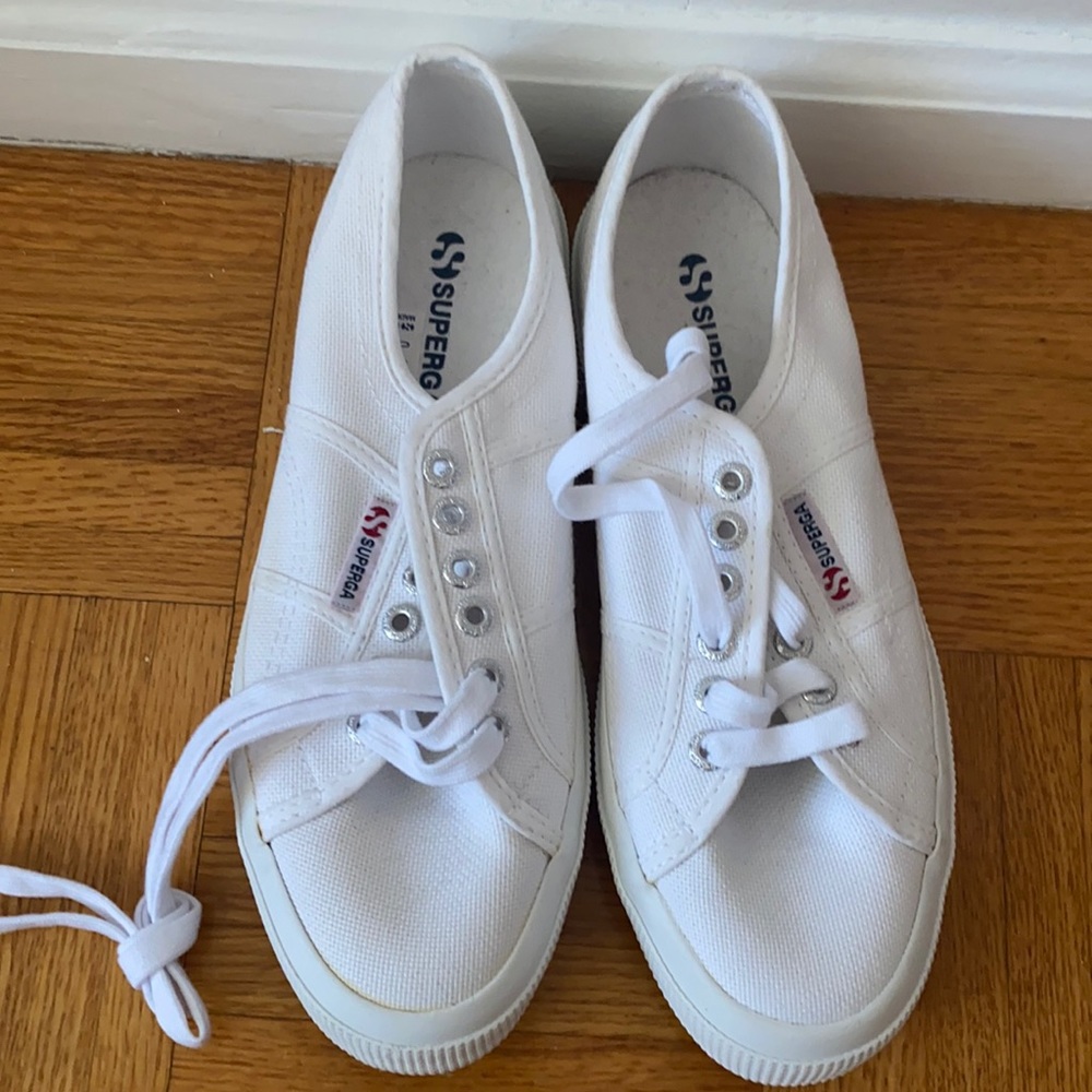 Never worn Superga 2750 Cotu Classic White